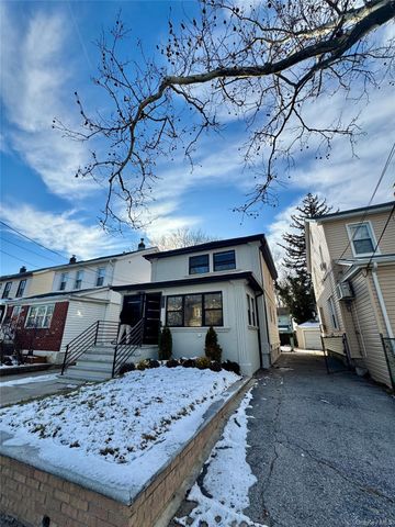 115-16 199th Street, Saint Albans, NY 11412