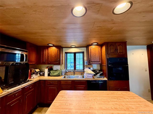 110 Eldred Yulan Road, Eldred, NY 12732