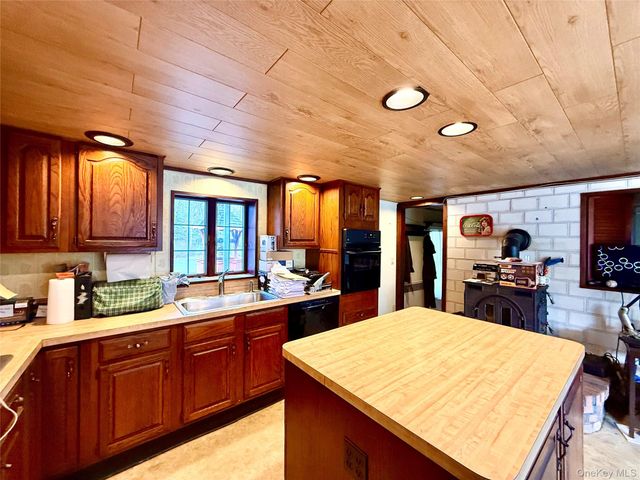 110 Eldred Yulan Road, Eldred, NY 12732