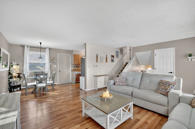 1014 Casady Drive, Norwalk, IA 50211