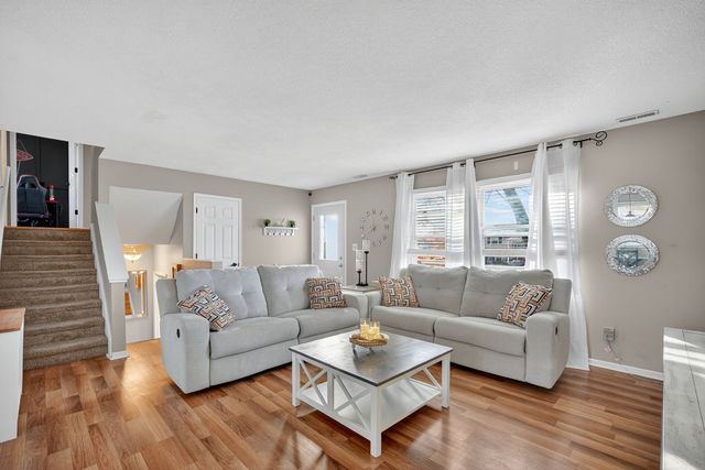 1014 Casady Drive, Norwalk, IA 50211