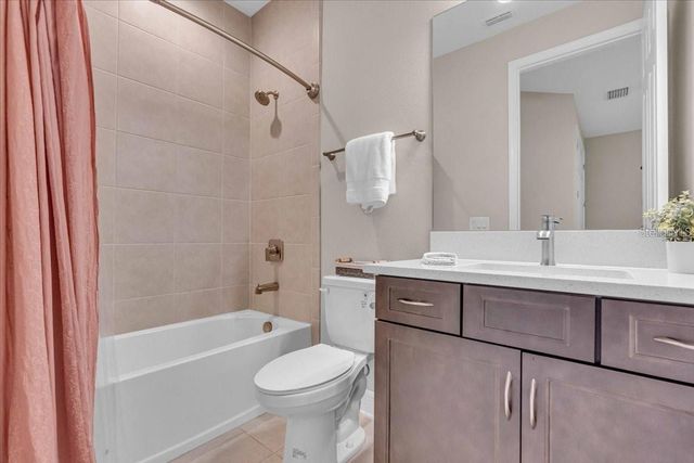 17502 SAVORY MIST CIRCLE, Bradenton, FL 34211