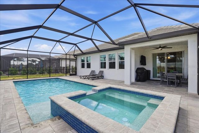 17502 SAVORY MIST CIRCLE, Bradenton, FL 34211