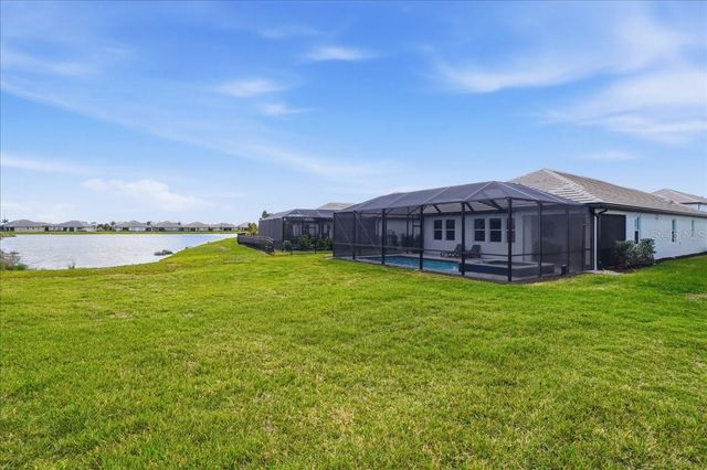 17502 SAVORY MIST CIRCLE, Bradenton, FL 34211