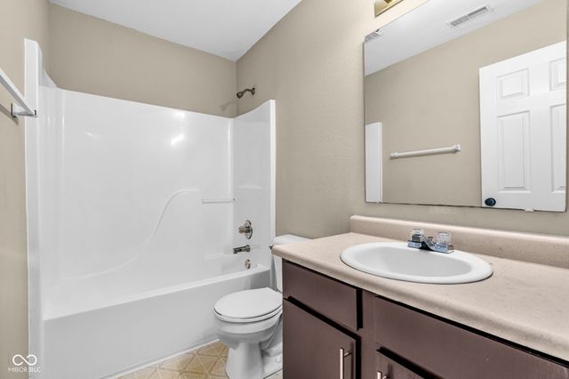 6128 Trillium Woods Court, Indianapolis, IN 46221