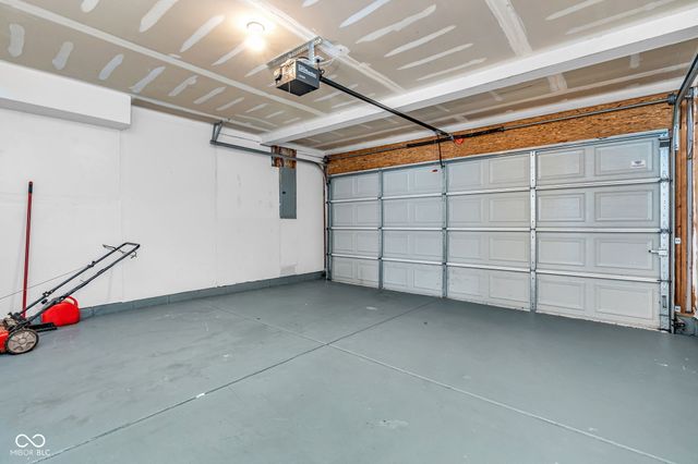 6128 Trillium Woods Court, Indianapolis, IN 46221