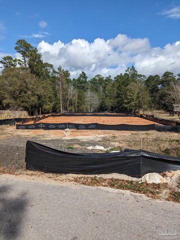 5216 Crystal Creek Dr, Pace, FL 32571