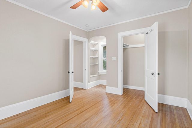 902 Hunt Place, Saint Paul, MN 55114
