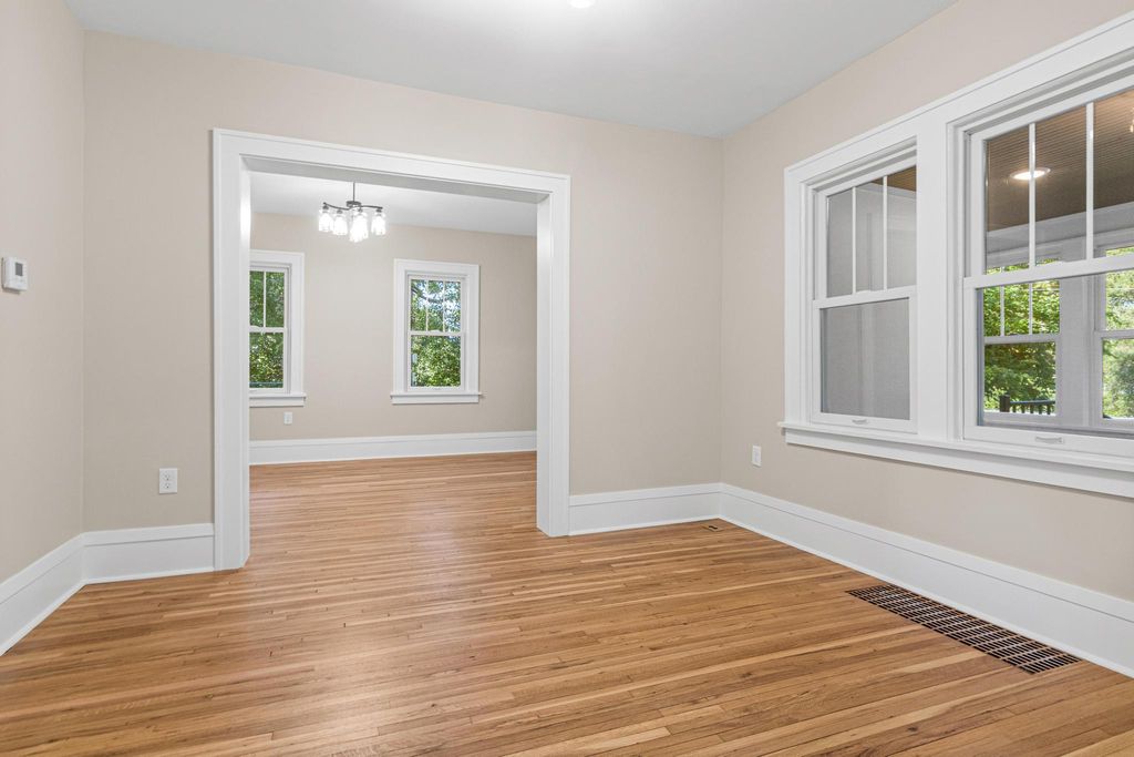 902 Hunt Place, Saint Paul, MN 55114 — photo 3