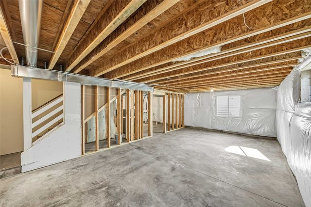 6502 NE Kendall Avenue, Pleasant Hill, IA 50327