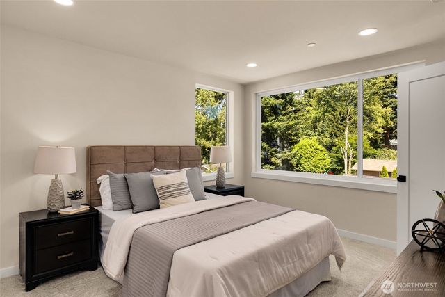 18002 B 10th Avenue NE, Shoreline, WA 98155
