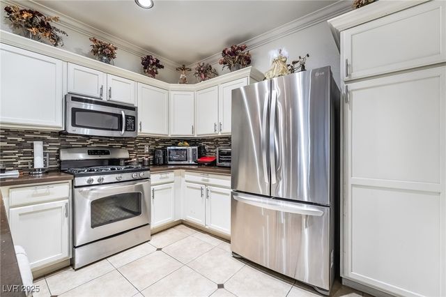 2100 Gravel Hill Street 103, Las Vegas, NV 89117