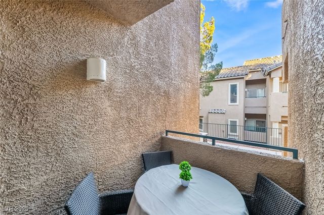 2100 Gravel Hill Street 103, Las Vegas, NV 89117