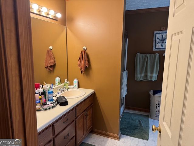 305 Dailey's Plantation Drive, Mcdonough, GA 30253