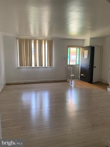 2021 GLENVIEW ST, Philadelphia, PA 19149