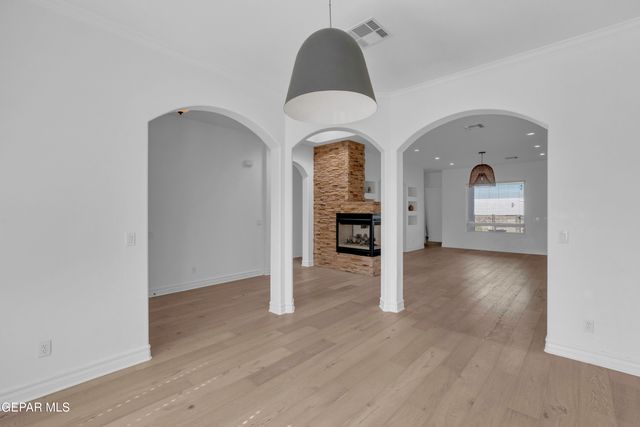 6247 FRANKLIN EAGLE Court, El Paso, TX 79912