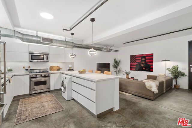 1046 Princeton Drive 105, Marina Del Rey, CA 90292