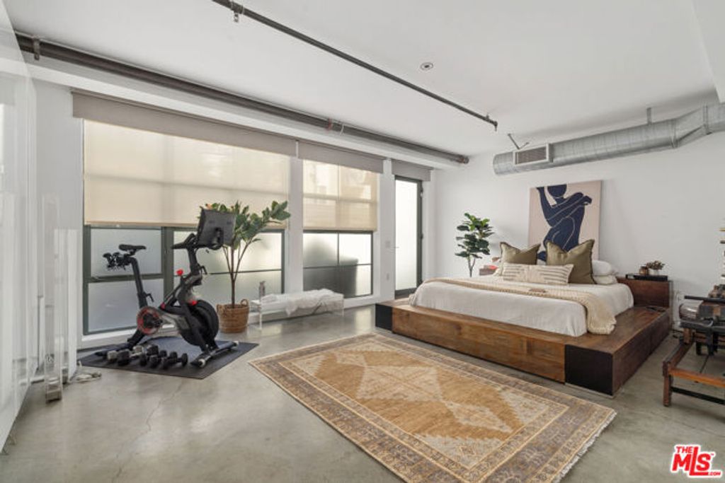 1046 Princeton Drive 105, Marina Del Rey, CA 90292