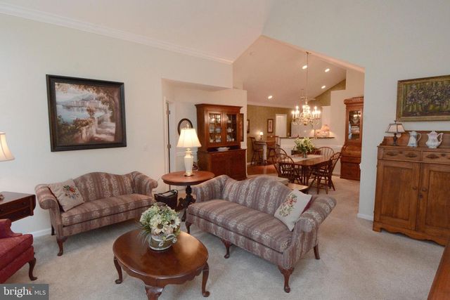 182 LIONS GATE CIR, Souderton, PA 18964