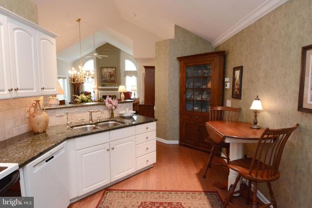 182 LIONS GATE CIR, Souderton, PA 18964