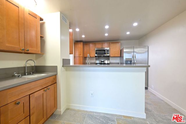 10535 Wilshire Boulevard 714, Los Angeles, CA 90024
