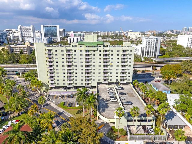 816 NW 11th St 607, Miami, FL 33136