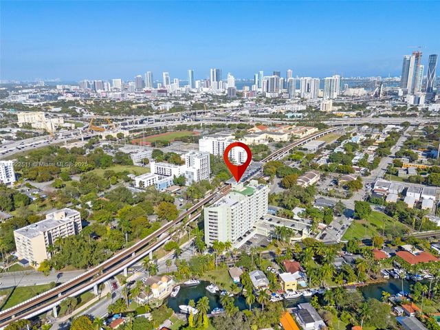 816 NW 11th St 607, Miami, FL 33136