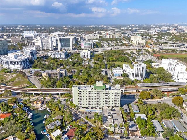 816 NW 11th St 607, Miami, FL 33136