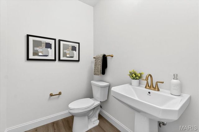 8019 Cotswald Trail, Cottleville, MO 63304