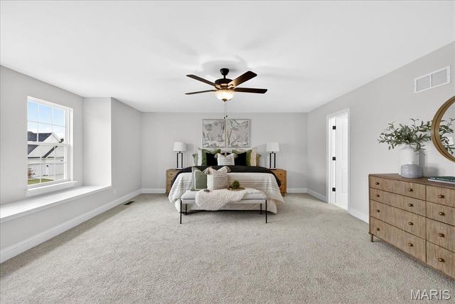 8019 Cotswald Trail, Cottleville, MO 63304