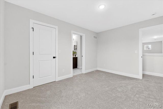 8019 Cotswald Trail, Cottleville, MO 63304