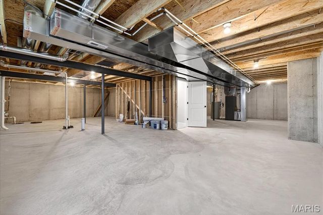 8019 Cotswald Trail, Cottleville, MO 63304