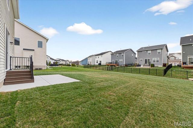 8019 Cotswald Trail, Cottleville, MO 63304