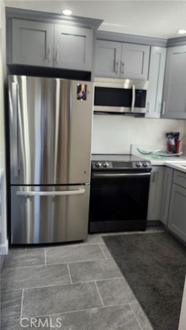 330 N Howard Street 212, Glendale, CA 91206