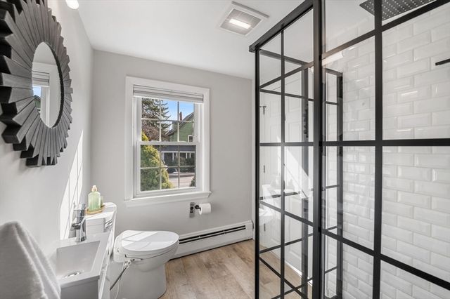 129 Greenwood St, Wakefield, MA 01880