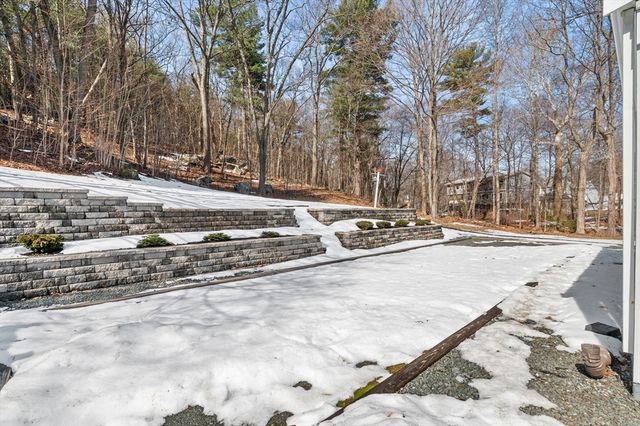 129 Greenwood St, Wakefield, MA 01880