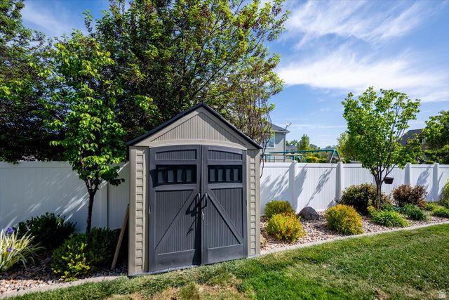 3704 W 12125 S, Riverton, UT 84065