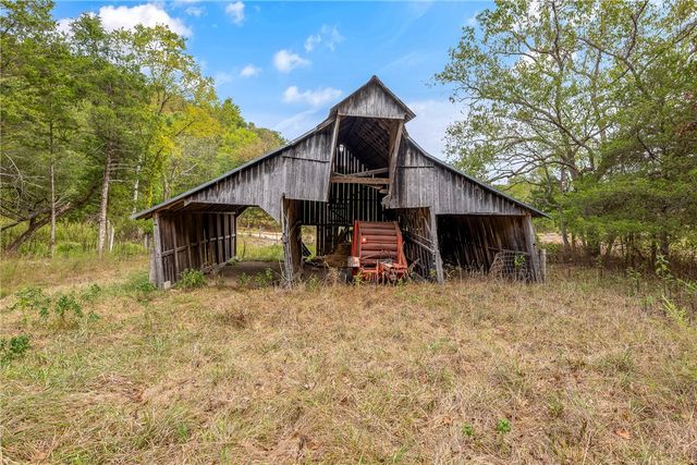Capps Ranches Road, Rogers, AR 72756