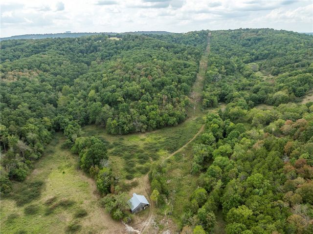 Capps Ranches Road, Rogers, AR 72756