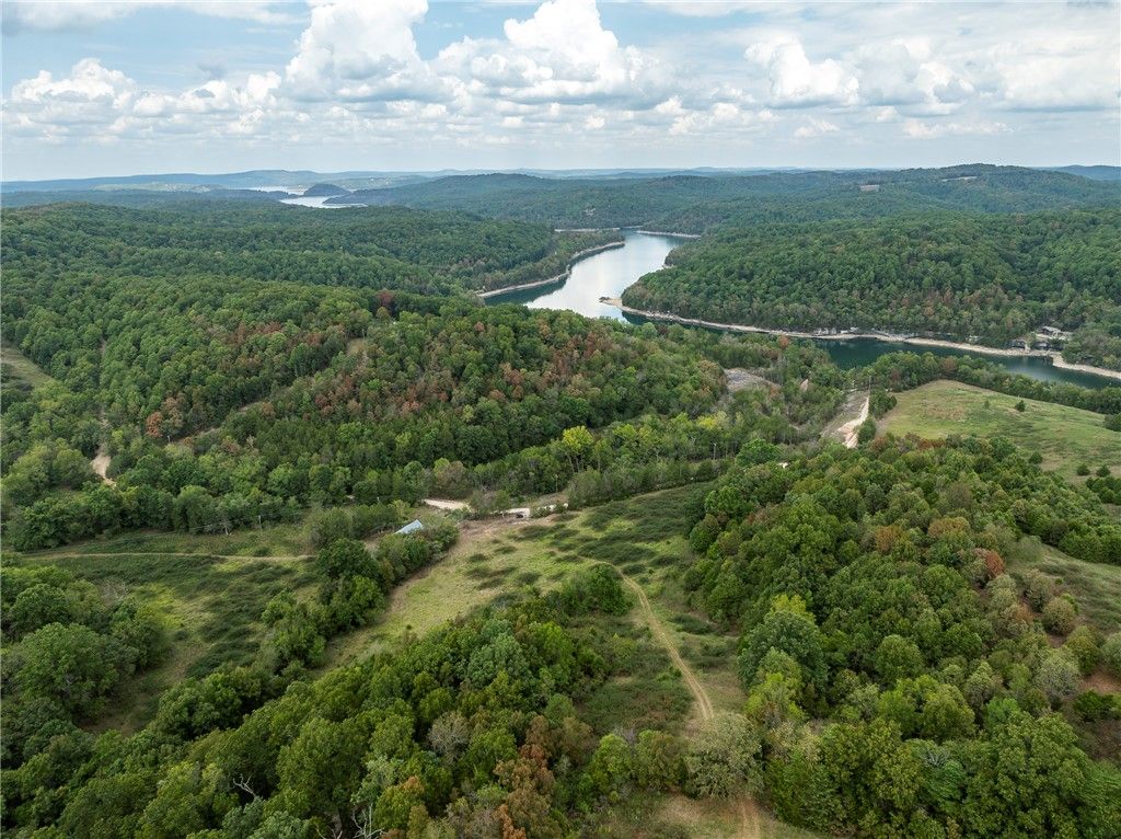 Capps Ranches Road, Rogers, AR 72756
