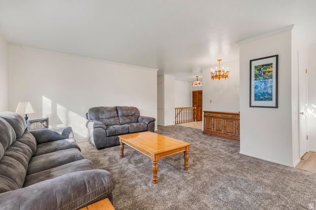 1886 S JERI DR, Bountiful, UT 84010