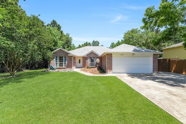 6806 Woodland Oaks, Magnolia, TX 77354