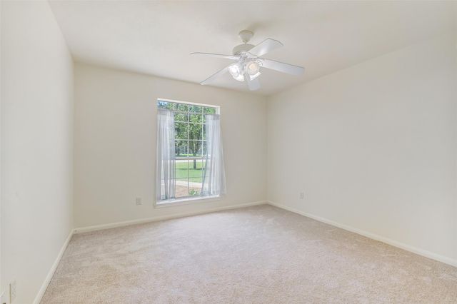 6806 Woodland Oaks, Magnolia, TX 77354