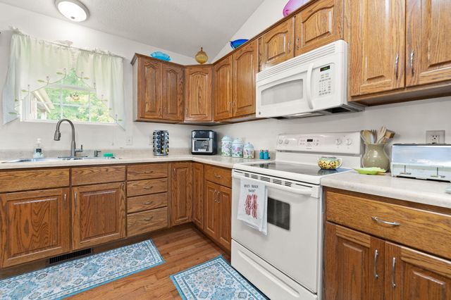 93 Field Drive, Somerset, KY 42503