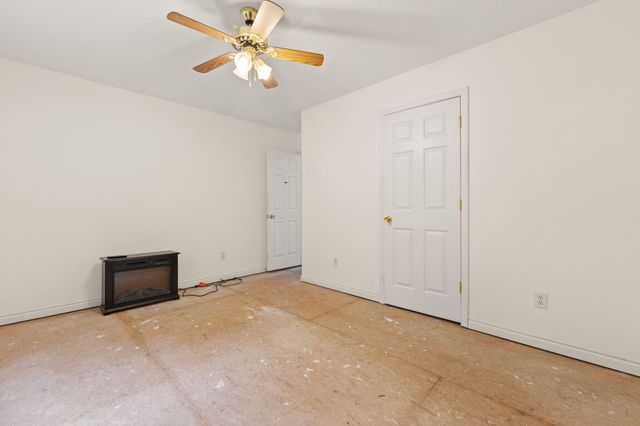 93 Field Drive, Somerset, KY 42503