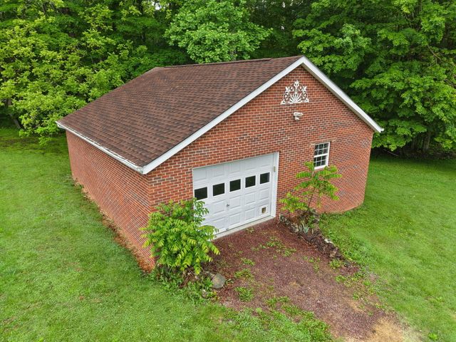 93 Field Drive, Somerset, KY 42503