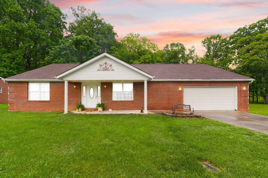 93 Field Drive, Somerset, KY 42503