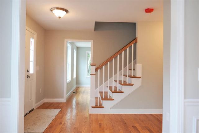 15 Bald Hill Rd, Raymond, NH 03077