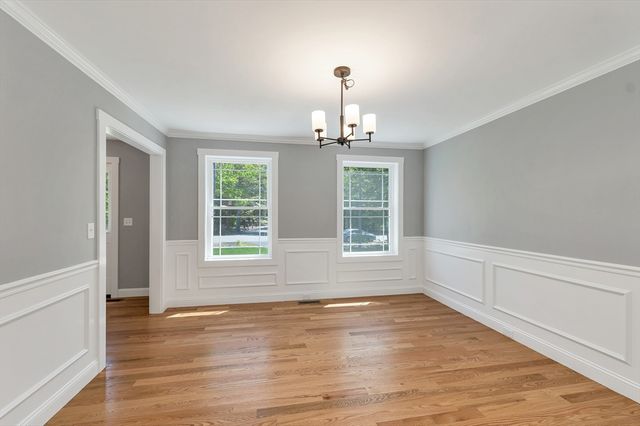 15 Bald Hill Rd, Raymond, NH 03077