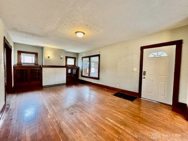 200 E Siebenthaler Avenue, Dayton, OH 45405